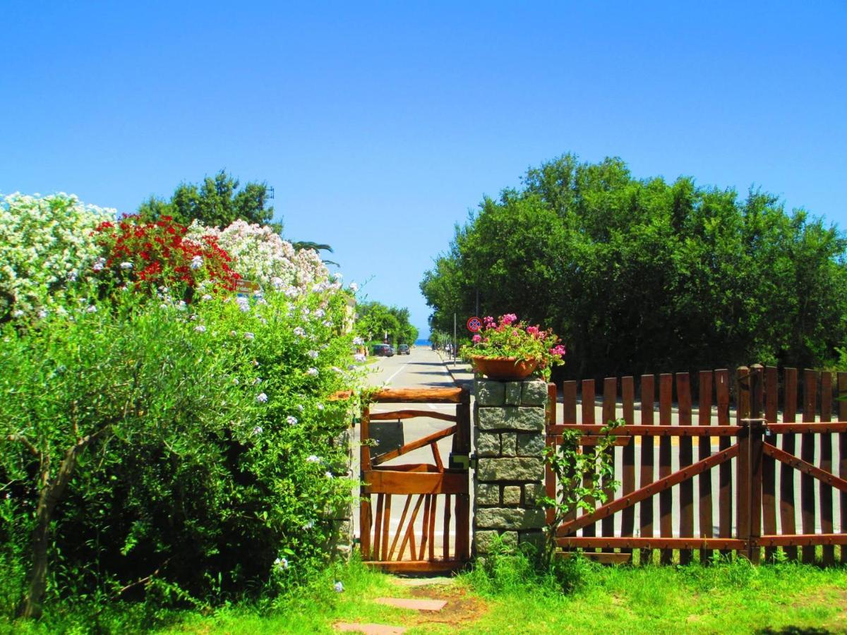 Phocea Bed and Breakfast San Teodoro  Eksteriør billede